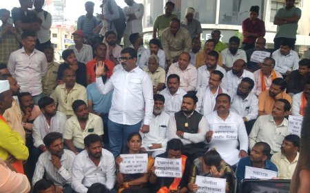 मराठा क्रांती मोर्चा अक्रामक, क्रांतीचौकात केले तीव्र आंदोलन, 5 वाजता बैठक...!