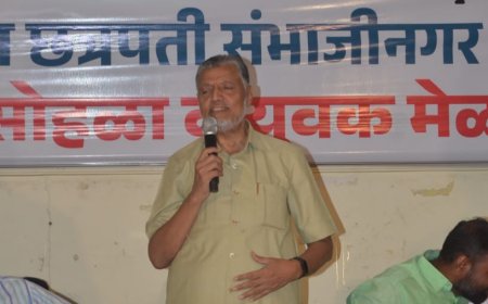 औरंगाबाद नामांतर विरोधी याचिकाकर्त्यांच्या डोक्यावर छत्रपती संभाजीनगर