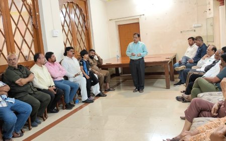 मुस्लिम आरक्षण व शैक्षणिक मुद्यांवर बैठक घेतली