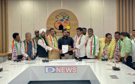 मोकाट कुत्रे आवरा, राष्ट्रवादीचे मनपा प्रशासनाला निवेदन