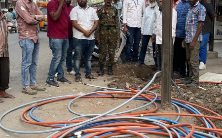 जुना बाजार येथील मुख्य जलवाहिनीवरील 9 अनधिकृत नळ खंडीत