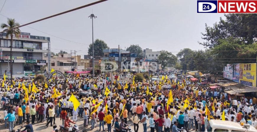 जालन्यात धनगर आंदोलनाला हिंसक वळण, जिल्हाधिकारी यांनी केले शांततेचे आवाहन