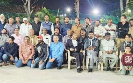 27 वर्षानंतर महाविद्यालयाचे विद्यार्थी आले एकत्र