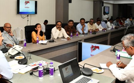 निवडणूक प्रक्रियेतील पारदर्शकता राखण्यात माध्यमांची भुमिका महत्वाची - जिल्हाधिकारी दिलीप स्वामी