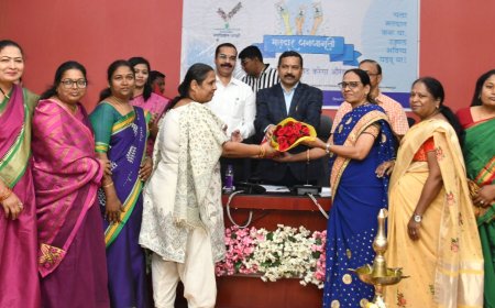 मतदार जनजागृतीसाठी महिलांनी पुढाकार घ्यावा- जिल्हाधिकारी दिलीप स्वामी