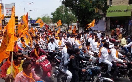 श्रीराम नवमी निमित्त भव्य वाहन रैलीने शहरवासीयांचे लक्ष वेधले