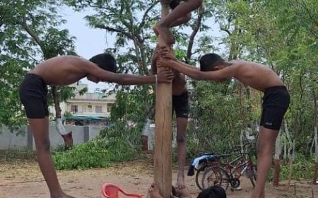 मनपा प्रियदर्शनी विद्यालयात समर कॅम्पसमध्ये मल्लखांबाचे प्रशिक्षण