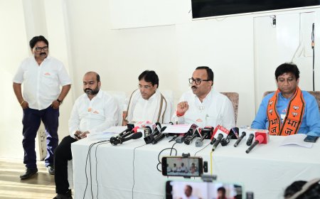 काँग्रेस ओबीसींचे आरक्षण मुस्लिम समाजाला देणार, मुस्लिमांचे लांगुलचालन करत असल्याचा मंत्री अतुल सावेंचा आरोप