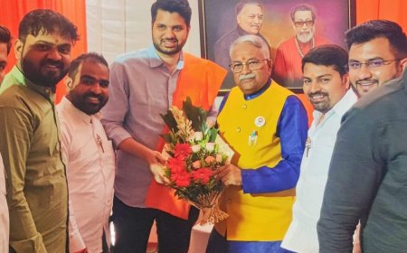 शिवसेना प्रमुखांचा बालेकिल्ला अभेद्य ठेवतील वरुण सरदेसाई यांचा विश्वास