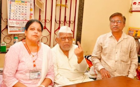 श्यामसुंदर मुंदडांनी घरच्या घरी बजावला मतदानाचा हक्क