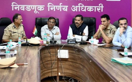 अतिरिक्त मुख्य निवडणूक अधिकारी यांनी घेतला निवडणूक पूर्वतयारीचा आढावा