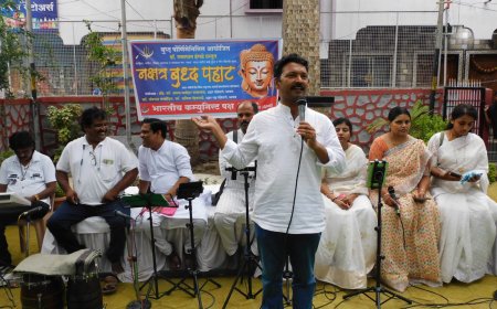 बापुनगरात रंगली नक्षत्र बुध्द पहाट, भारतीय कम्युनिस्ट पक्षाने केले होते आयोजन