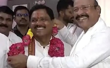 अब्दुल सत्तार यांचे काँग्रेसमध्ये घरवापसीचे संकेत, नवनिर्वाचित खासदार डॉ.कल्याण काळेंचा केला सत्कार