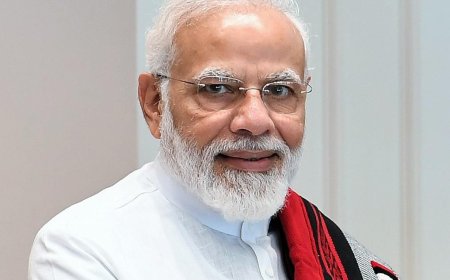 पंतप्रधान नरेंद्र मोदी सहीत 72 मंत्र्यांनी घेतली मंत्रीपदाची शपथ...!