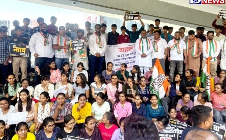 नीट परीक्षेत झालेल्या घोळावर युवक काँग्रेस अक्रामक, क्रांतीचौकात केली निदर्शने...!