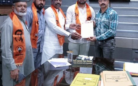 हज हाऊसमध्ये अल्पसंख्याक आयुक्तालय सुरू करण्यास विरोध, उबाठा गटाने दिले जिल्हाधिकारी यांना निवेदन