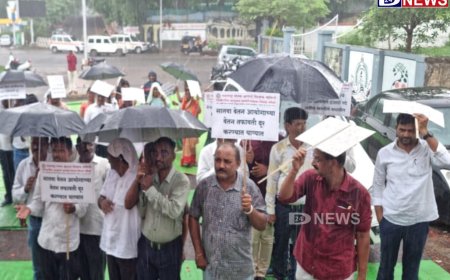 मुसळधार पावसात भिजत शिक्षकांनी काढला विराट मोर्चा...!