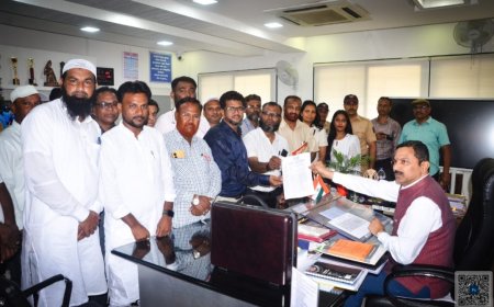 पत्रकारांच्या विविध मागणीसाठी व्हाॅईस ऑफ मिडीयाने केले आंदोलन