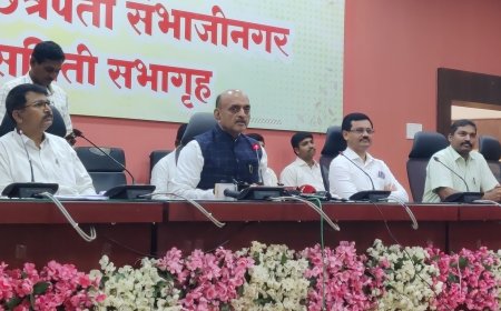 राजु शिंदे शिवसेनेत गेल्याने फरक पडणार नाही, 12 नगरसेवक आमच्या संपर्कात - डॉ. भागवत कराड