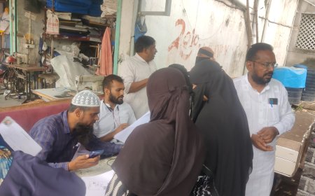 किराडपुरा येथे मुख्यमंत्री माझी लाडकी बहीण योजनेचे अर्ज भरण्यासाठी मदत केंद्रावर गर्दी