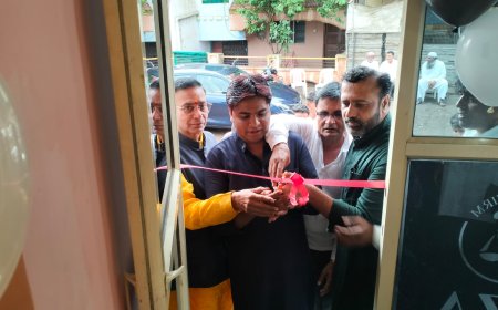 अॅड अनिस पटेल यांच्या कार्यालयाचे हर्सुल येथे शानदार उद्घाटन