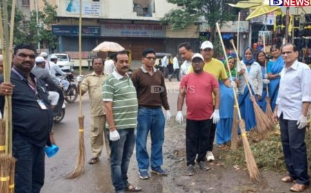 घाणीशी नातं तोडून स्वच्छतेशी नाते जोडूया... स्वच्छता अभियानात तिसऱ्या दिवशीही उत्स्फूर्त प्रतिसाद...!