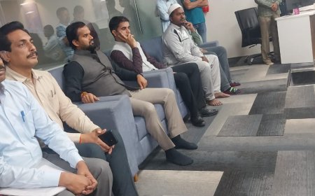 शहरालगत गावांचे सरपंचांनी केली कंट्रोल रुमची पाहणी