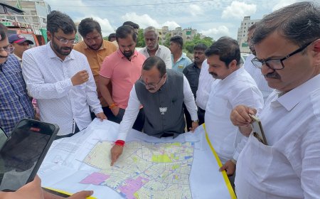 कुठल्याही स्थितीत नागरीकांच्या घराला धक्का लागणार नाही - मंत्री अतुल सावे