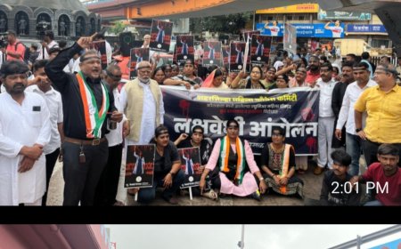 कोलकाताच्या घटनेच्या निषेधार्थ महीला काँग्रेसच्या वतीने केले लक्षवेधी आंदोलन