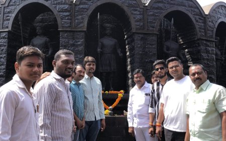 महापुरुषांच्या स्मारकांची केली स्वच्छता, खो-खो, कबड्डी स्पर्धा यशस्वी