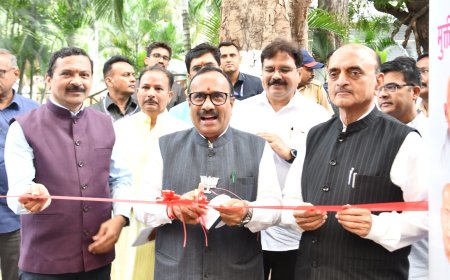 छायाचित्र प्रदर्शन उद्घाटन प्रदर्शनद्वारे पुढच्या पिढीपर्यंत मुक्तीसंग्रामाचा इतिहास पोहचवा - मंत्री अतुल सावे