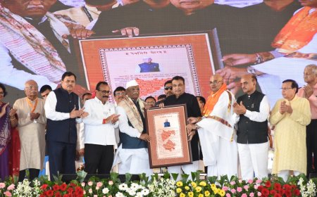 हरिभाऊंनी समर्पित भावनेने राष्ट्र निर्मितीसाठी कार्य केले - केंद्रीय मंत्री नितीन गडकरी