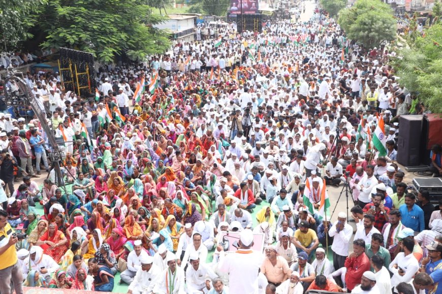 रावसाहेब दानवे यांच्यावर देशद्रोहाचा गुन्हा दाखल करण्याच्या मागणीसाठी सिल्लोडची जनता रस्त्यावर