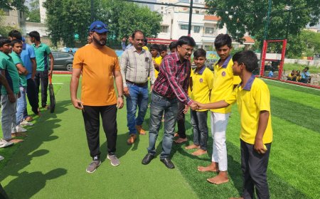 टर्फ क्रीकेट स्पर्धेत नारेगाव मराठी व उर्दू अंतिम फेरीत, झुम्बा डान्सचा विद्यार्थ्यांनी घेतला आनंद