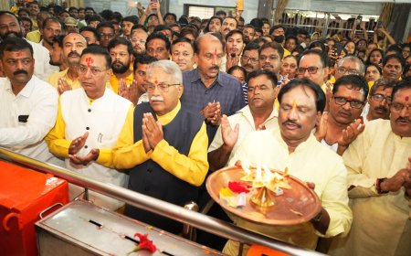 विरोधीपक्षनेते अंबादास दानवे यांच्या हस्ते कर्णपुरा मंदिर येथे घटस्थापना