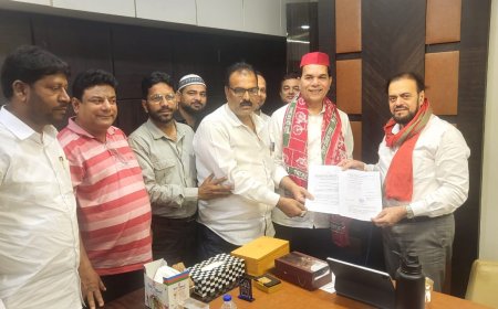 डॉ.गफ्फार कादरींचा समाजवादीत प्रवेश