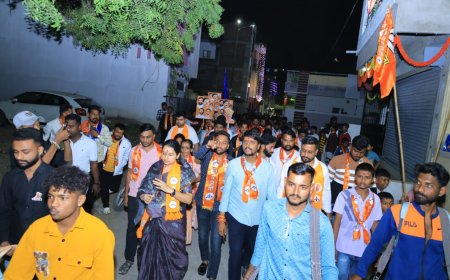 प्रदीप जैस्वाल यांच्या प्रचारार्थ ॠषीकेश जैस्वाल यांची भव्य पदयात्रा