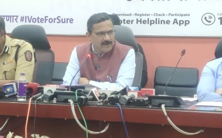 जिल्ह्यातील प्रत्येक मतदाराने घराबाहेर पडून लोकशाही बळकट करण्यासाठी मतदान करावे - जिल्हाधिकारी दिलीप स्वामी