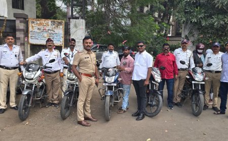 मांजा पासून दुचाकी चालक सुरक्षा अनुषंगाने वाहतूक पोलिसांचा उपक्रम