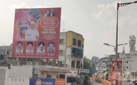 माजीमंत्री अब्दुल सत्तार यांच्या स्वागतासाठी शहरात बॅनरबाजी