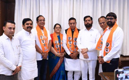 उबाठाला धक्का, माजी महापौर नंदकुमार घोडेले, अनिता घोडेले शिंदे सेनेत