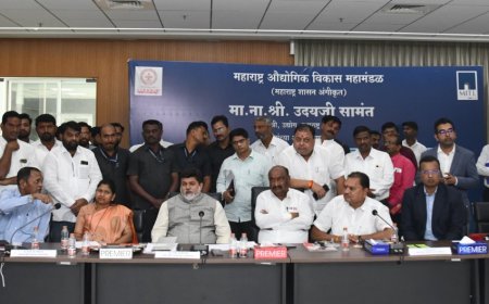 औद्योगिक परिसंस्था विकसित करा - उद्योगमंत्री उदय सामंत, शहरात येणार 20 हजार कोटींची गुंतवणूक
