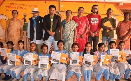 अभिनेत्याची शालेय शिक्षण घेतलेल्या शाळेला भेट, शिक्षकांनी केले स्वागत