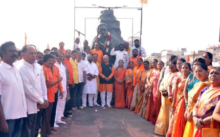 हिंदुहृदयसम्राट, शिवसेनाप्रमुख बाळासाहेब ठाकरे यांना जन्मदिनानिमित्त अभिवादन, जिल्हाभरात शिवसेनेतर्फे सामाजिक उपक्रमाचे आयोजन