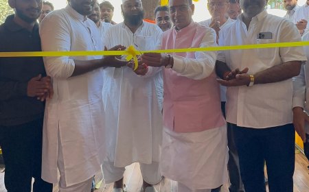 बजरंग चौकात पुण्यातील इंजिनिअर वडेवाला...!