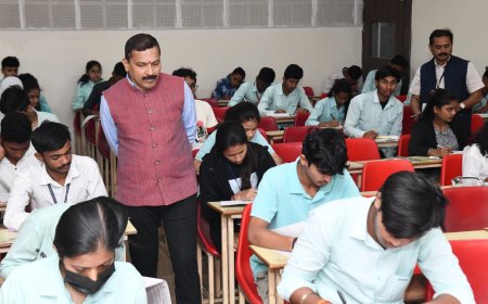 आजपासून बारावीच्या परीक्षेला सुरुवात, जिल्हाधिकारी दिलीप स्वामी परीक्षा केंद्रावर...!