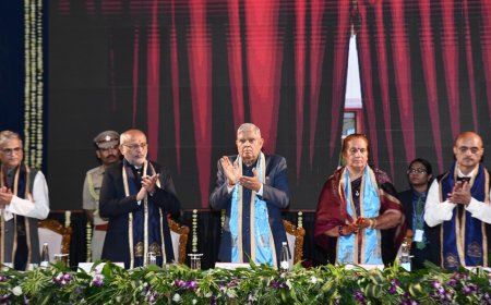 विद्यापिठाच्या दिक्षांत समारंभात उपराष्ट्रपती जगदीप धनखड यांची उपस्थिती...!