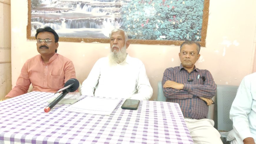 जिवंत असलेल्या ट्रस्टीला मयत दाखवून चेंज रिपोर्ट दाखल, वक्फ बोर्डाच्या वतीने आतापर्यंत कारवाई नाही...!