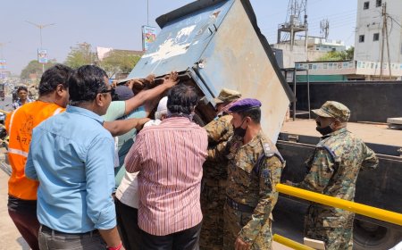 जटवाडा रोडवरील अतिक्रमण काढले, उघड्यावर मांस विक्री करणा-यांवर दंडात्मक कारवाई