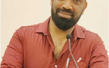 उमराहसाठी घेऊन जातो म्हणून फसवणूक, ट्राॅव्हल्स एजंट पैसे घेऊन पसार, अॅड जकी नवाब पटेल यांना केसमध्ये यश